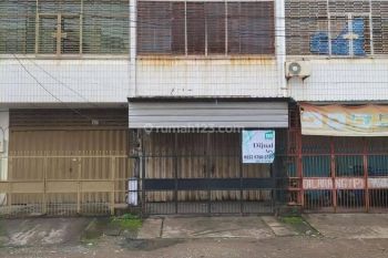 RUKO 3 LANTAI STRATEGIS DEKAT PASAR SENTRAL MAKASSAR