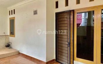 Rumah 2 Lantai Di Harapan Baru 1 Kota Bekasi