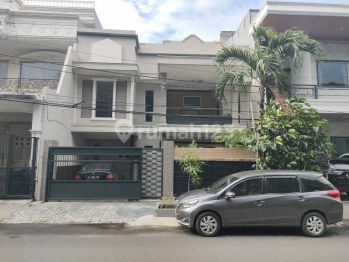 Rumah di Taman Semanan indah ( lisa 30/1)