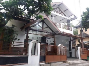 RUMAH CANTIK SUPER MURAH DEKAT KAMPUS UGM DAN UII DI JALAN KALIURANG KM 9