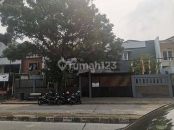 TK SCHOOL ANGGREK LOKA