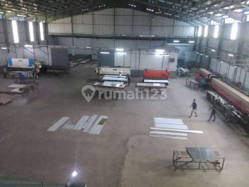 Gudang marunda center 3000m,ruang kantor 3lantai, siap pakai, tinggi 14m, Ac