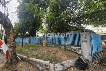 Rumah kantor dan gudang di kawasan mainroad Banyumanik - Semarang