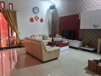 Rumah Dijual Cepat Lux Minimalis di Taman Holis Indah