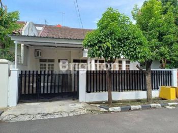 RUMAH BAGUS SIAP HUNI COCOK UNTUK KELUARGA