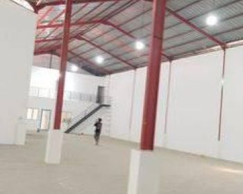 Dijual gudang di Kavling DPR cipondoh Tangerang