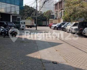 Ruko 6 Lantai di Graha Arteri Mas Kebon Jeruk Luas Bangunan 450m