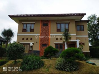 Dijual cepat Villa Hook 2 lantai di cianjur Cipanas Puncak
