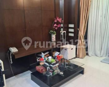 Jual Cepat... Apartemen Taman Anggrek 2 Kamar Tidur Bagus Dan murah