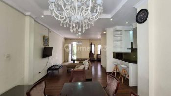 Disewa rumah cluster green lake city dengan full furnish