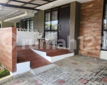 Disewakan Rumah Homey Full Furnished Kota Baru Parahyangan Jarang Ada Murah