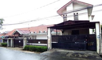 Dijual rumah komersil tanjung duren di Jalan way besay hoek jalan way seputih