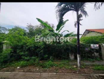 Tanah kavling di Perumahan Darmo Hill Surabaya