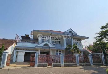 Rumah 2 Lantai Cantik Dan Siap Huni di Jatihandap, Bandung