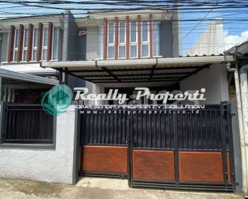 Disewakan Rumah 2 Lantai Full Furnished Di Jatiwaringin Pondokgede Kota Bekasi
