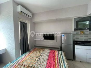 Apartement Springlake view Summarecon Bekasi 1 BR Furnished Bagus