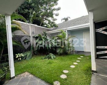 Dijual Rumah Bangunan Lama Hitungan Tanah