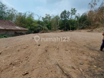 Dijual Tanah Jogja Dekat Wisata Kaliurang 2 Jtan Akses Lebar SHM