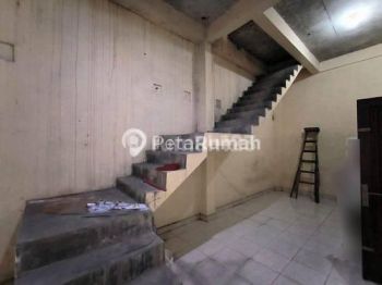 Sale Ruko: Ruko Jalan Ar Hakim