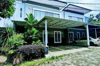 Rumah 2 Lantai Townhouse semi furnish di Ceger Cipayung
