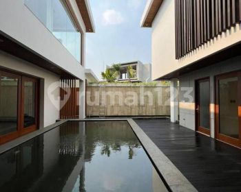 Rumah cantik siap huni di pondok indah jakarta selatan