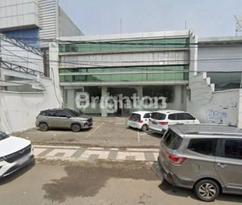 RUKO STRATEGIS BISA 2 AKSES DEPAN BELAKANG