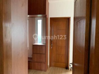 Rumah di Jl jombang raya