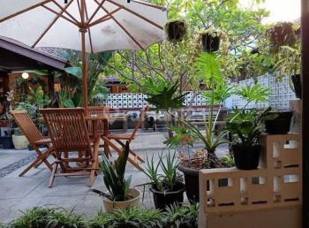 Dijual Rumah Usaha Lokasi Strategis Pusat Kota Pajajaran