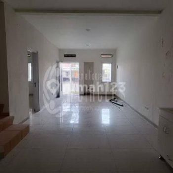 Sewa Rumah Keren 2 Lantai Kota Baru Parahyangan Kbp Bandung