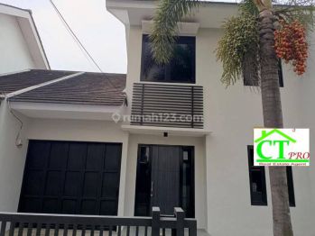 Rumah Baru Dua Lantai Modern Minimalis Di Riung Bandung