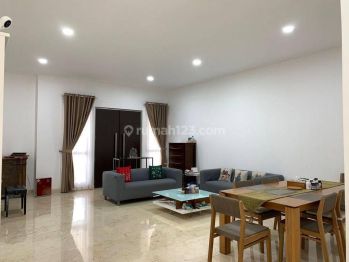 JARANG ADA .. DIJUAL CEPAT RUMAH PIANO GOLF ISLAND PIK , TIPE ARALIA , SIAP HUNI