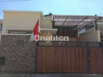 kan Rumah Modern Murah dekat Al Azhar Mayjend Sungkono Malang