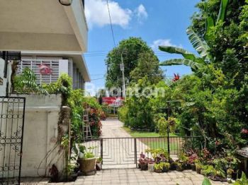 Rumah model kolonial/ekletik menarik untuk cafe estetik