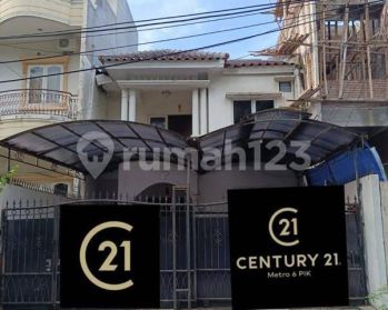 Rumah 2 Lantai Bagus SHM di Tsa 3, Jakarta Utara
