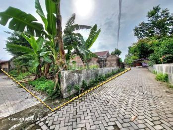 TANAH CANTIK SHM PEKARANGAN DI DALAM RINGROAD DEKAT KAMPUS UNISA