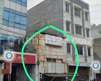 Ruko hitung tanah di bawah njop di kh moh masnyur ,Gambir