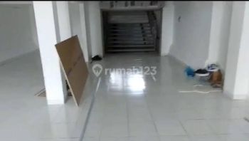 Ruko di Gegerkalong Bandung Disewakan Cocok Untuk Usaha Dan Kantor