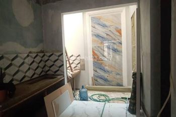 Rumah baru 3 lantai one gate di Jagakarsa jakarta selatan