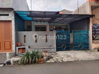 Rumah 1 Lantai Unfurnished,strategis,metland,cakung,jakarta Timur