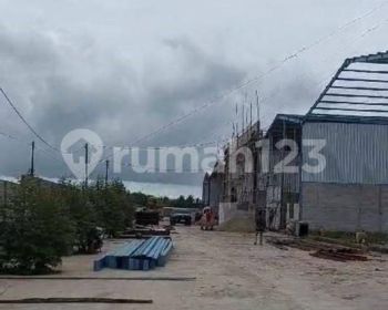 Gudang Baru Gress Dekat Pintu Toll