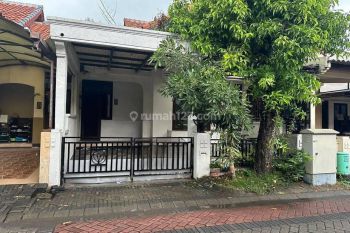 Rumah Murah 1,5 Lantai Minimalis Semi Furnished Siap Huni Dekat Pasar Modern Di