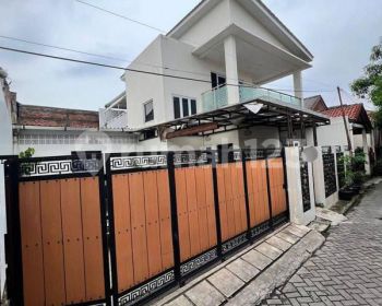 Rumah 2 Lantai Di Kreo, Larangan Tangerang.