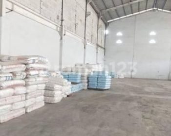 J Di Sewakan Gudang Luas 850m2 di Kav Dpr Cipondoh Tangerang