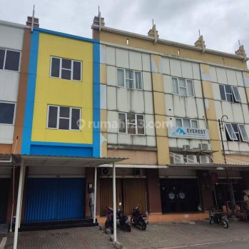 Ruko 3lt Siap Pakai Ruko Golden Boulevard Bsd, Tangerang Selatan