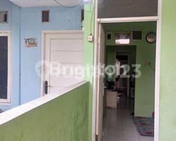 kontrakan 2 pintu di pasar kemis