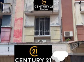 Dijual Ruko Murah Siap Huni 3 Lantai Strategis di Harapan Indah Sentra Niaga