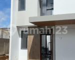 thumbnail-rumah-baru-teras-aruman-sayap-setra-duta-bandung-9