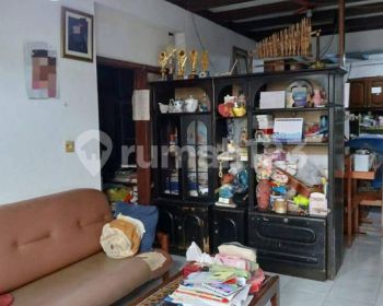 Rumah Pusat Kota di Sayap Pungkur 1 Lantai