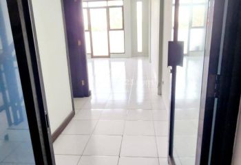 Ruko 3,5 Lantai strategis di mainroad Mekar Wangi