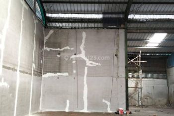 Disewakan Gudang Strategis Siap Pakai Main Road Holis